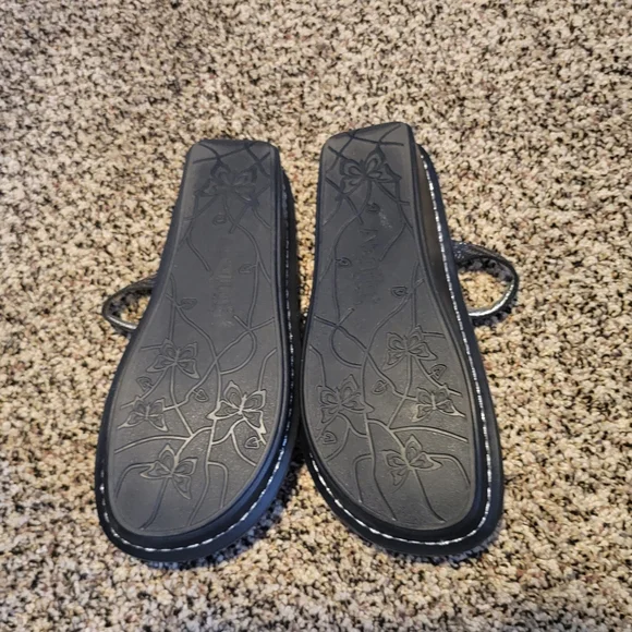 Alegria Gray Slide-In Sandals - Picture 3 of 5